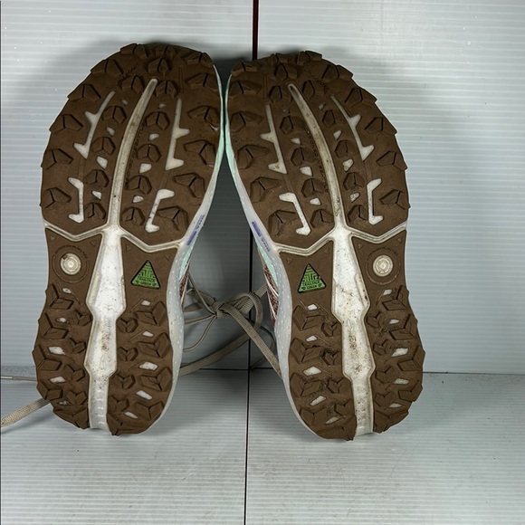 Brooks Caldera 7 women’s 7.5B great trail shoe S8 - Picture 6 of 7